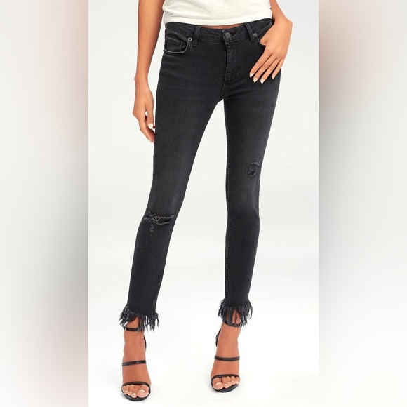 Free People Great Heights Frayed Skinny Black NWT - Picture 3 of 10